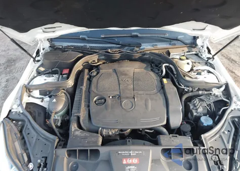 2014 Mercedes-Benz E 350 z USA, uszkodzony, nr VIN WDDKJ5KB1EF259026